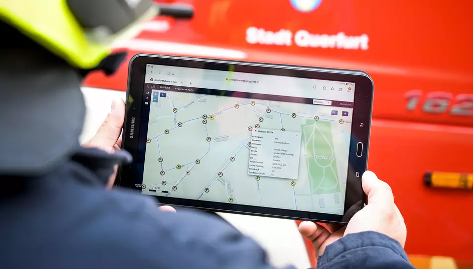 VEOLUTIONS Löschwassersicherung Slideshow GisMO 1 Tablet Anwendung