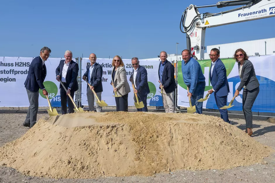 H2HS Spatenstich Gruppenbild