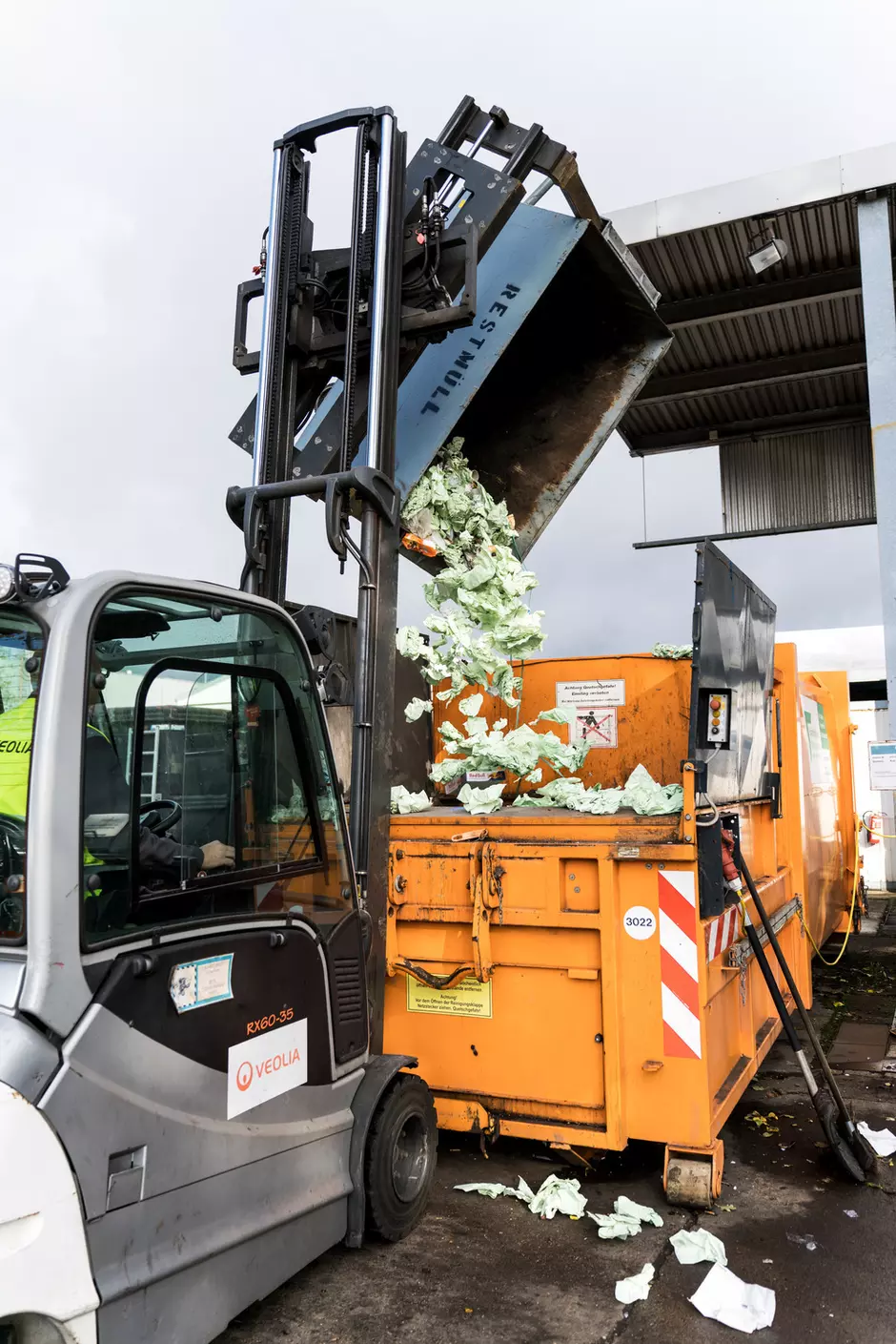 Total Waste Management_Abfallsammelplatz