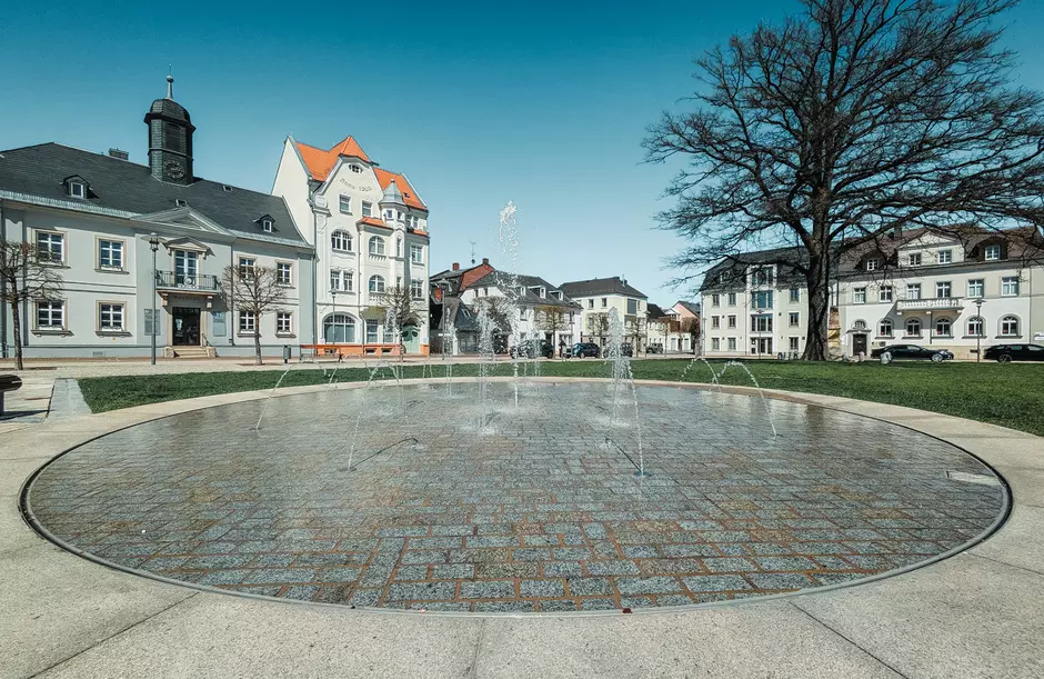 Veolia SOLUTIONS 2026 Rehau Slideshow 1 – Rehau Platz