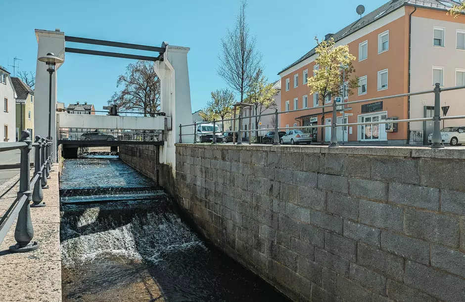 Veolia SOLUTIONS 2026 Rehau Slideshow 1 – Rehau Schleuse