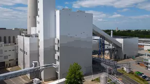 Veolia Deutschland beauftragt zwei Machbarkeitsstudien zur CO2-Abscheidung am Biomasseheizkraftwerk Mitte von BS Energy in Braunschweig